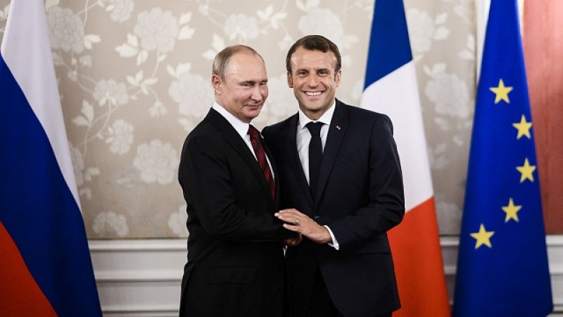 Macron- Putin