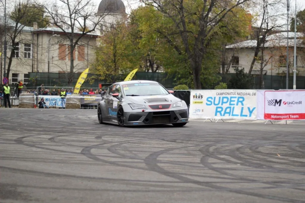 Super Rally